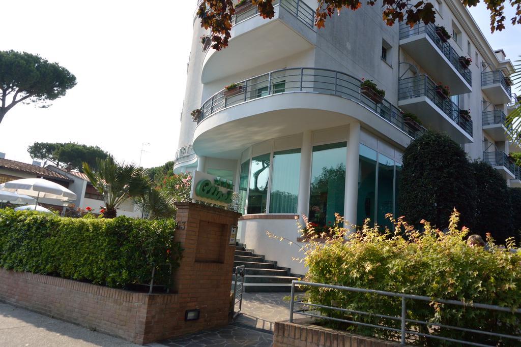 Hotel Alisei Lignano Sabbiadoro Exterior foto